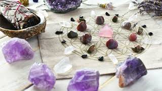 Choosing Crystals for Your Crystal Grid